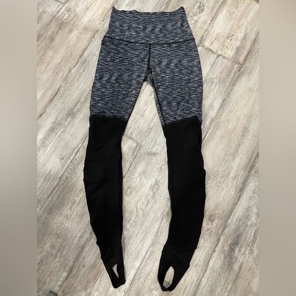 Lululemon Wunder Under Stirrup Leggings - Picture 2 of 13
